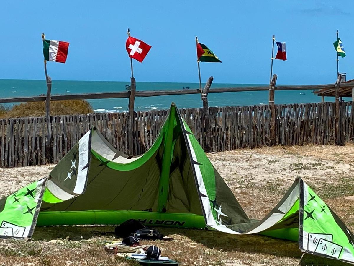 Pousada Chale Paraiso - Icapui Panzió Kültér fotó